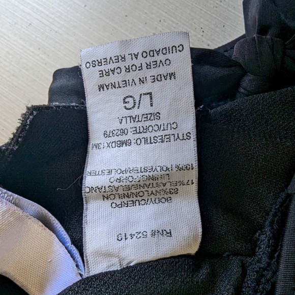 Bar lll One Piece Sexy Swimsuit 🖤 Side & back cut-out design - Picture 11 of 11